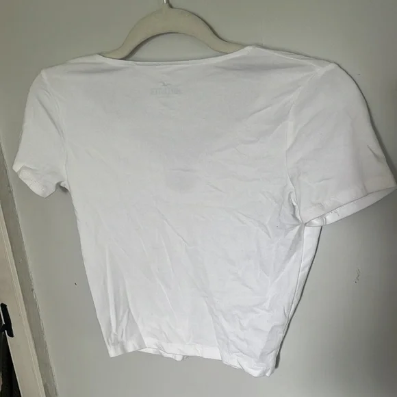 White Hollister XS tee - Picture 3 of 3